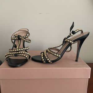Pura Lopez Black Stilleto with Gold Metal Detail